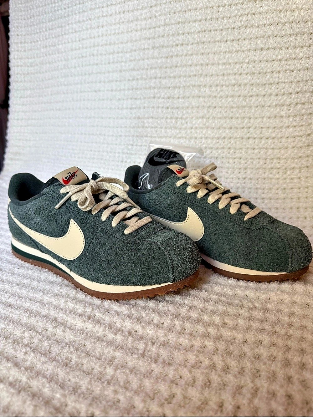 Nike Cortez Vintage Suede Green Gum Women’s Size 8